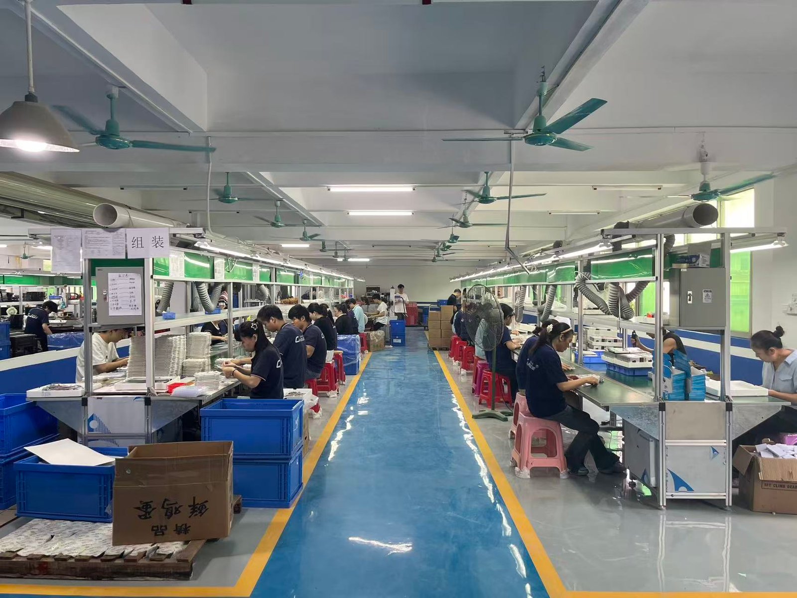 Platform scale assembly for heavier loads at the Yeele factory, Dongguan